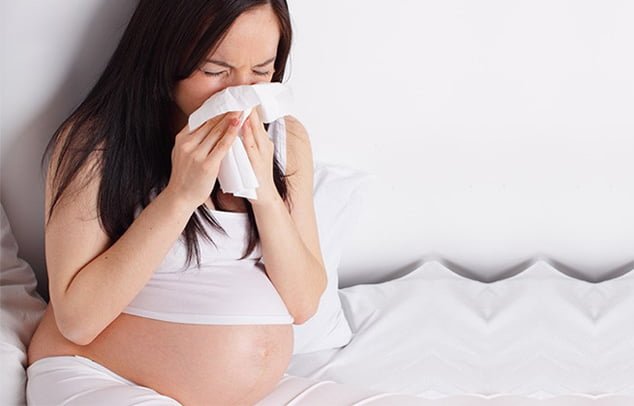 Welchen Zusammenhang gibt es zwischen Allergien während der Schwangerschaft und Hyperaktivität bzw. Autismus beim Kind